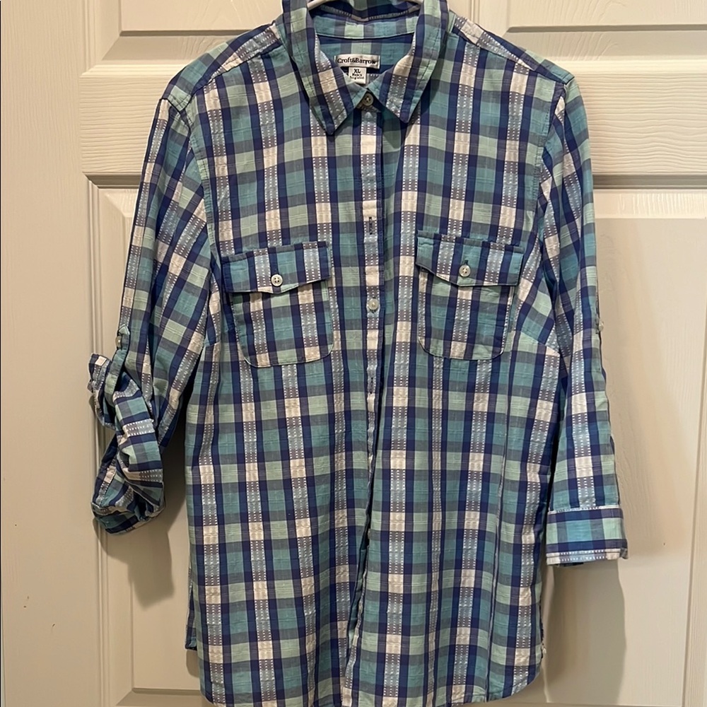 Croft & Barrow Blue and White Plaid Button Down Shirt